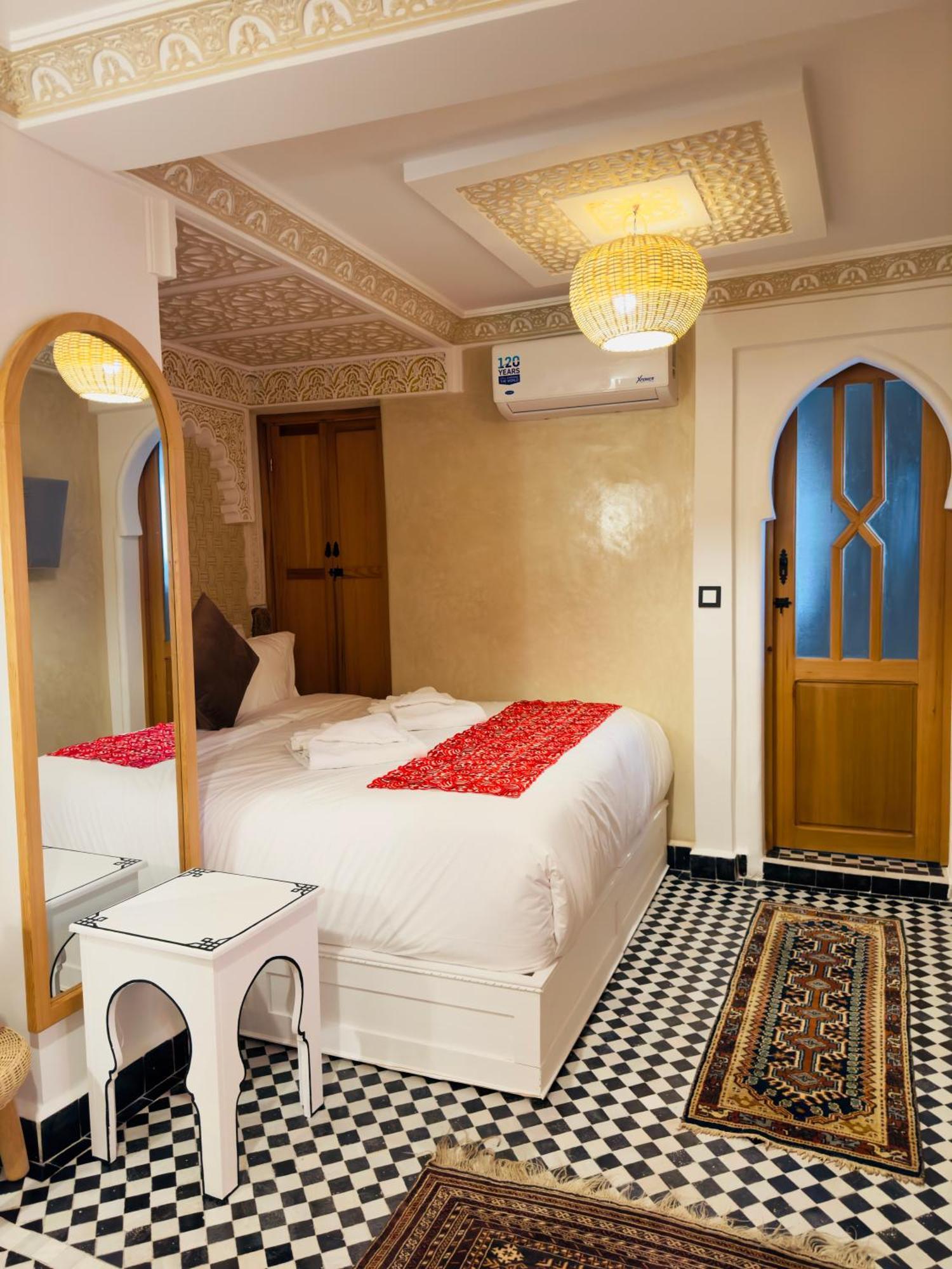 Dar Md Hotel Chefchaouen Buitenkant foto